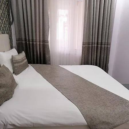 Pera Quarto em Acomodações Particulares *
