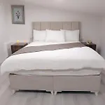 Pera