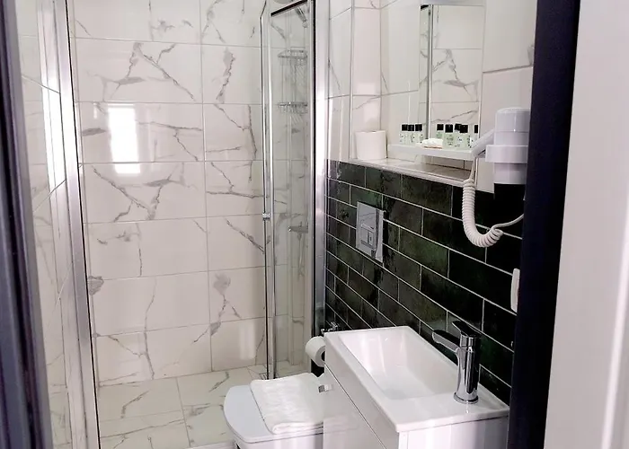 Pera Проживание в семье *